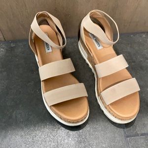 Steve Madden Brandi Platform Wedge Sandal